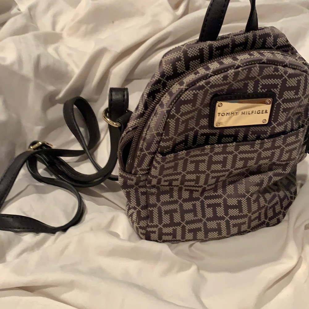 Tommy Hilfiger Mini Shoulder Bag